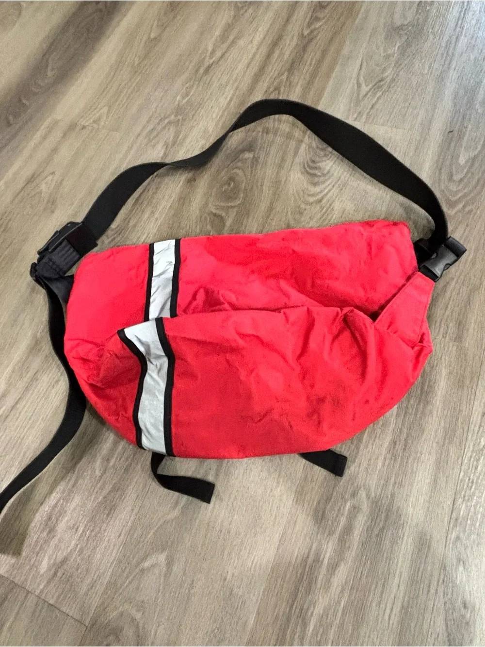 Vintage BAGMAN Red Black Reflective Waist Bag Messenger Bag 19” X 13” X 7”